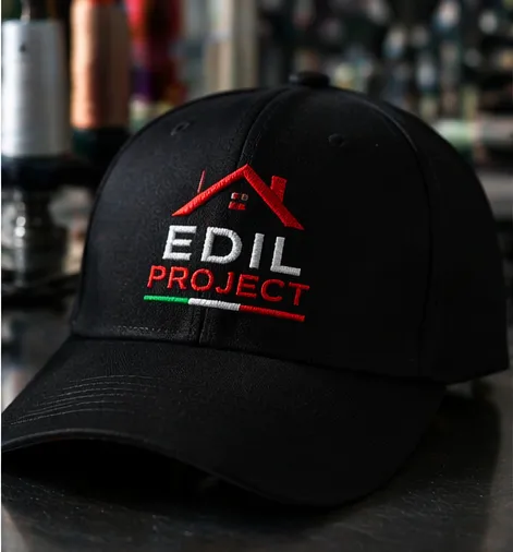 Cappellino personalizzato con logo aziendale
